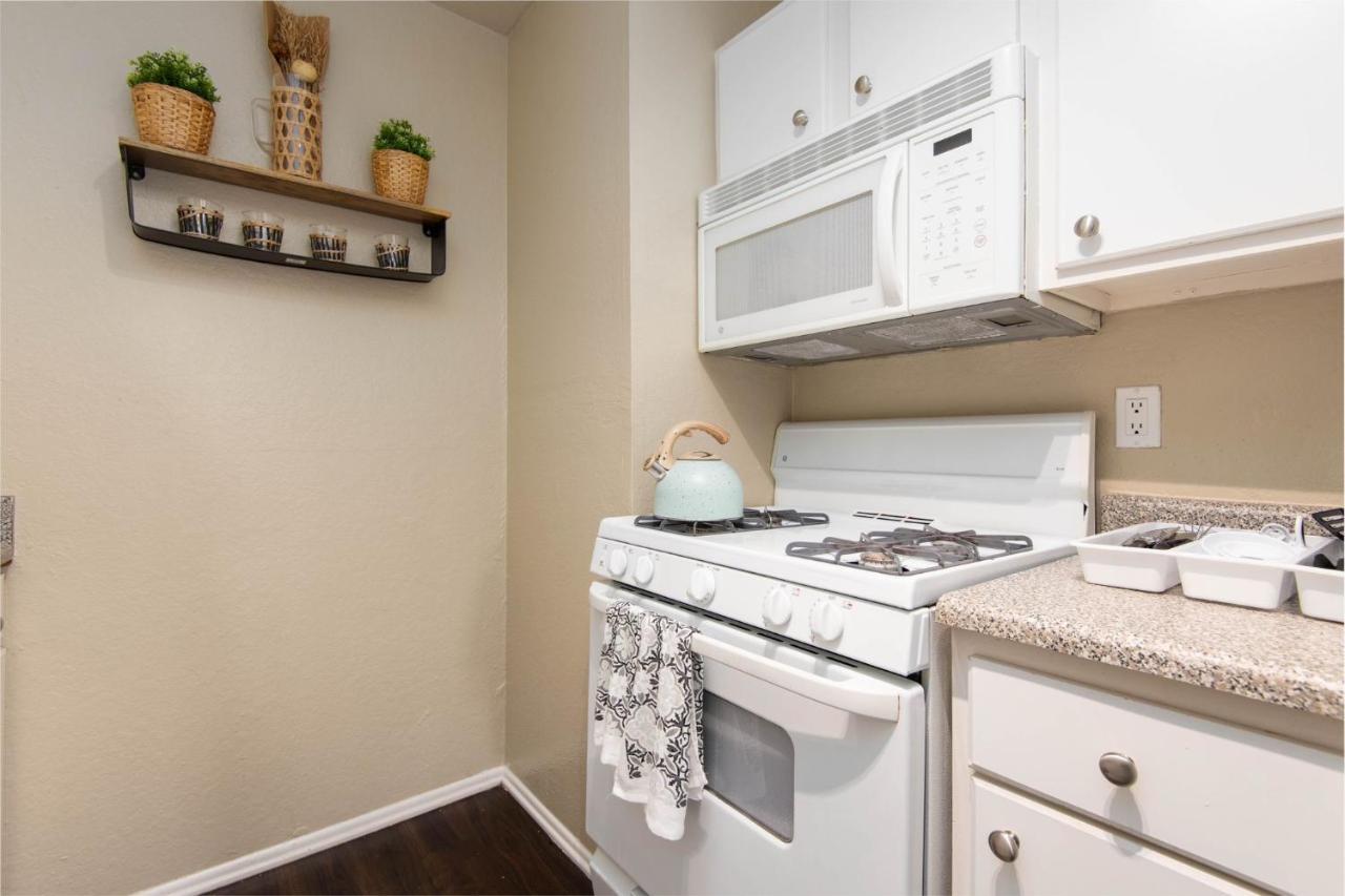 Gucci Mickey And Maxico Lofts Free Parking And Wifi Apartamento Los Angeles Exterior foto
