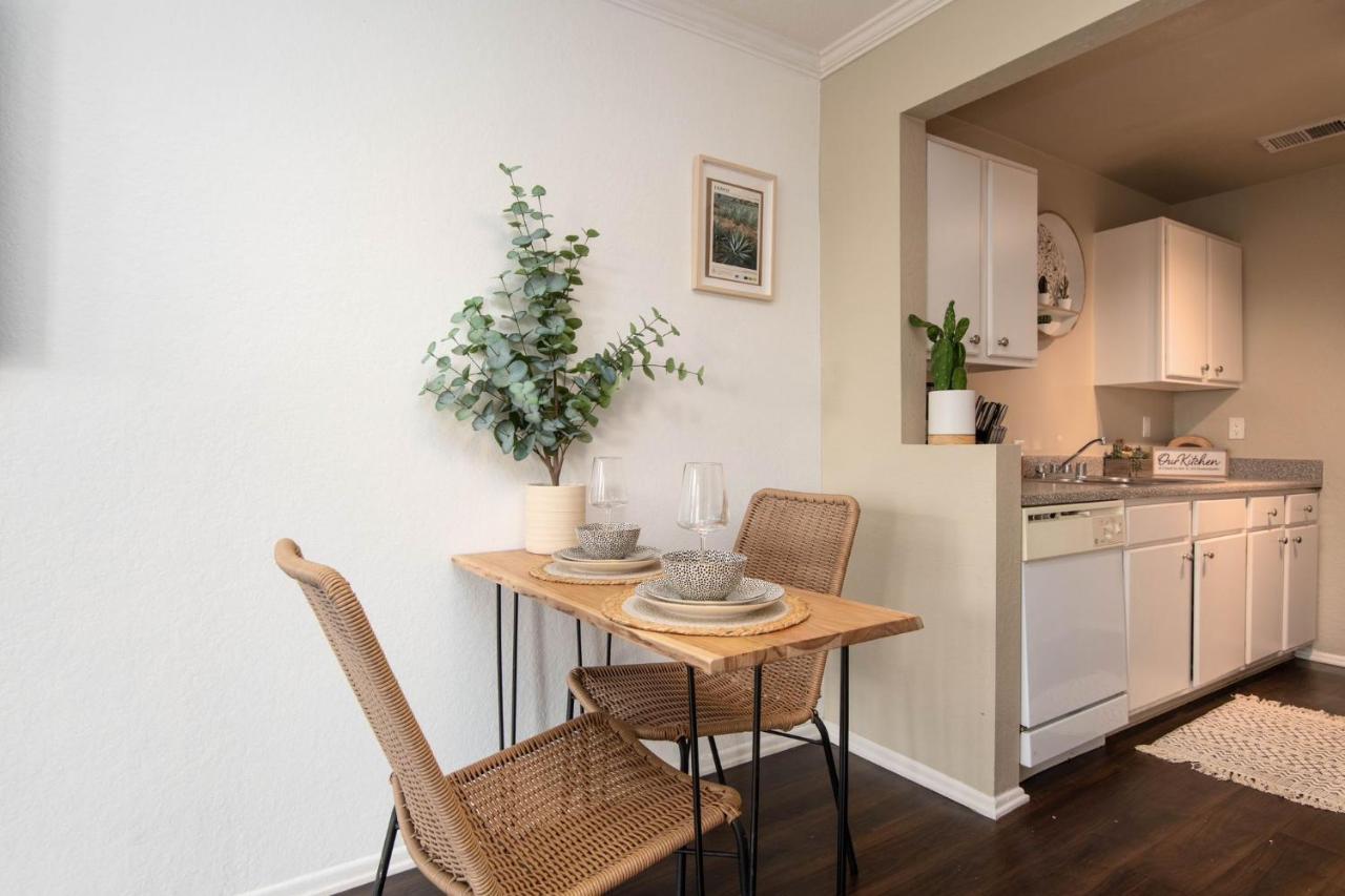 Gucci Mickey And Maxico Lofts Free Parking And Wifi Apartamento Los Angeles Exterior foto